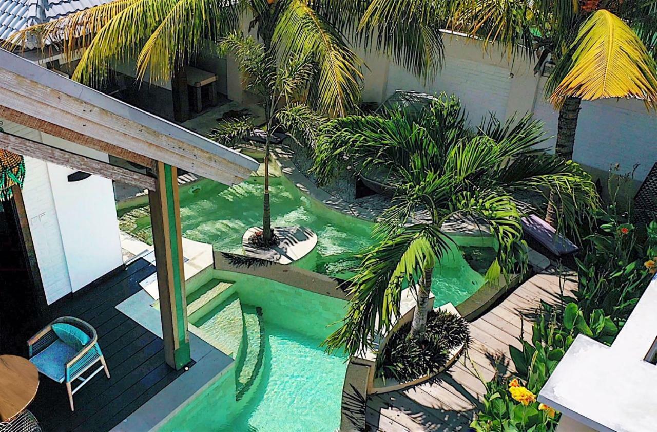 The White Key Luxury Villas Gili Trawangan Exterior photo